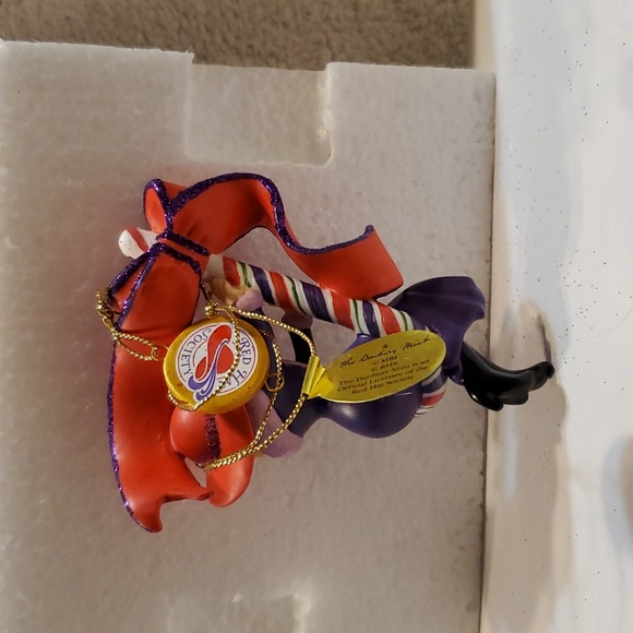 2012 Red Hat Society Ornament - Picture 2 of 2